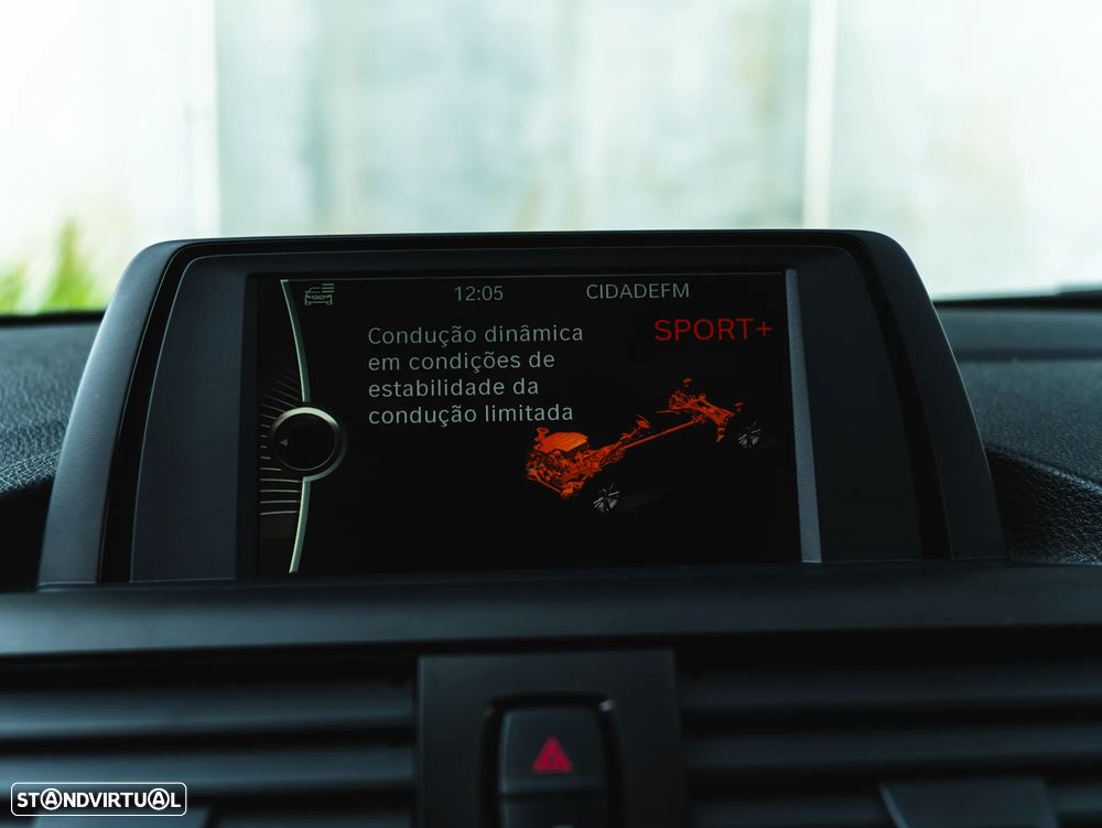 BMW 116 d EDynamics Line Sport - 24