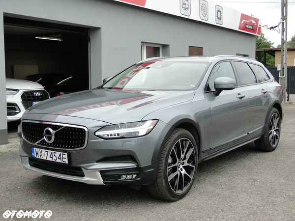 Volvo V90 Cross Country