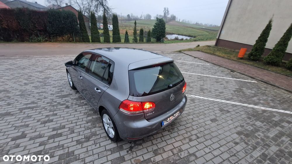 Volkswagen Golf - 9