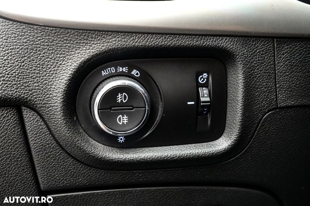 Opel Astra Sport Tourer 1.5 Start/Stop Elegance - 22