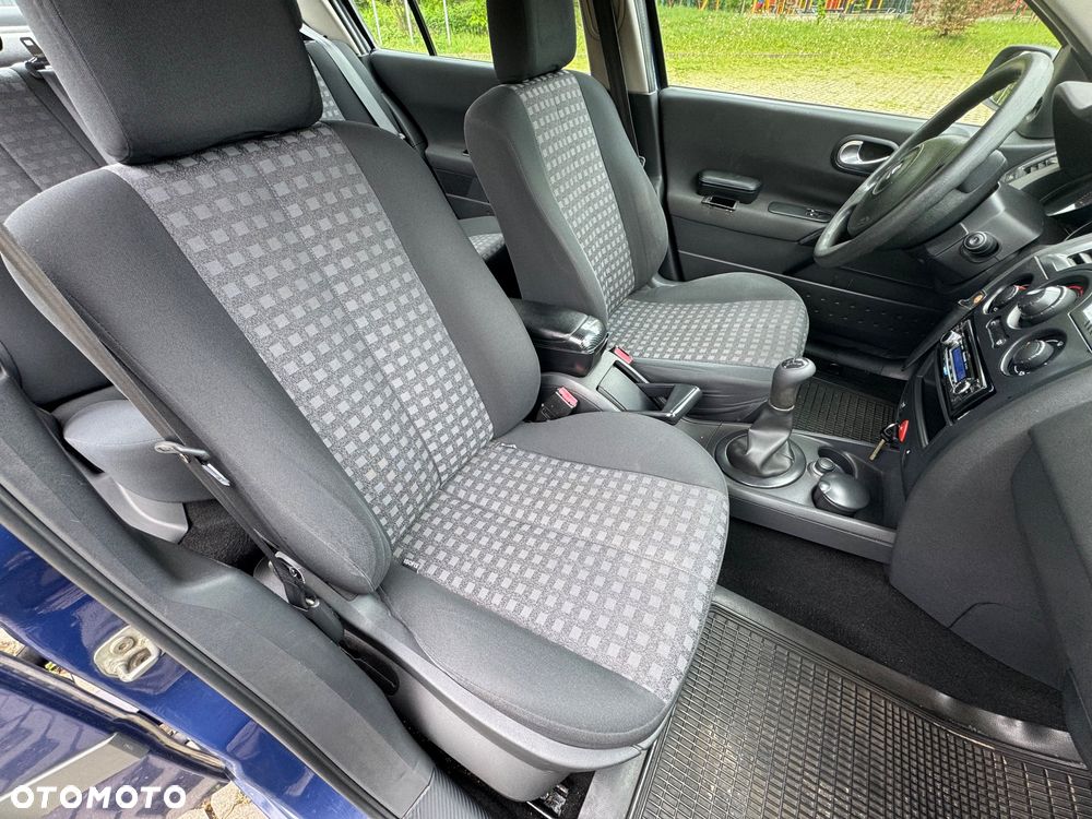 Renault Megane 1.5 dCi Confort Authentique - 19