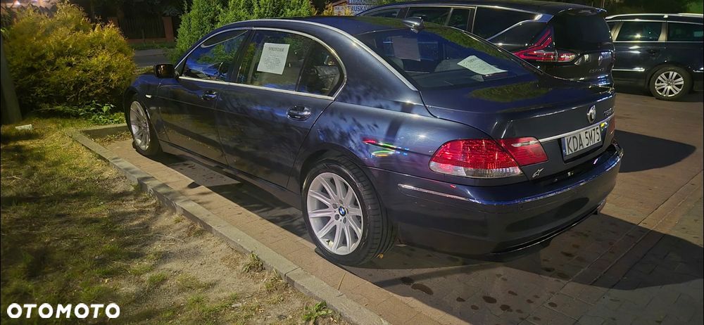 BMW Seria 7 750i L - 5