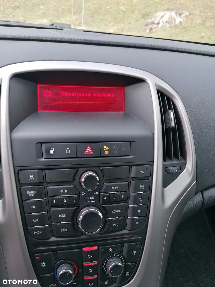 Opel Astra 1.4 Turbo - 14