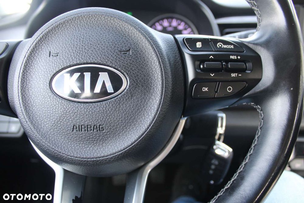 Kia Stonic - 30