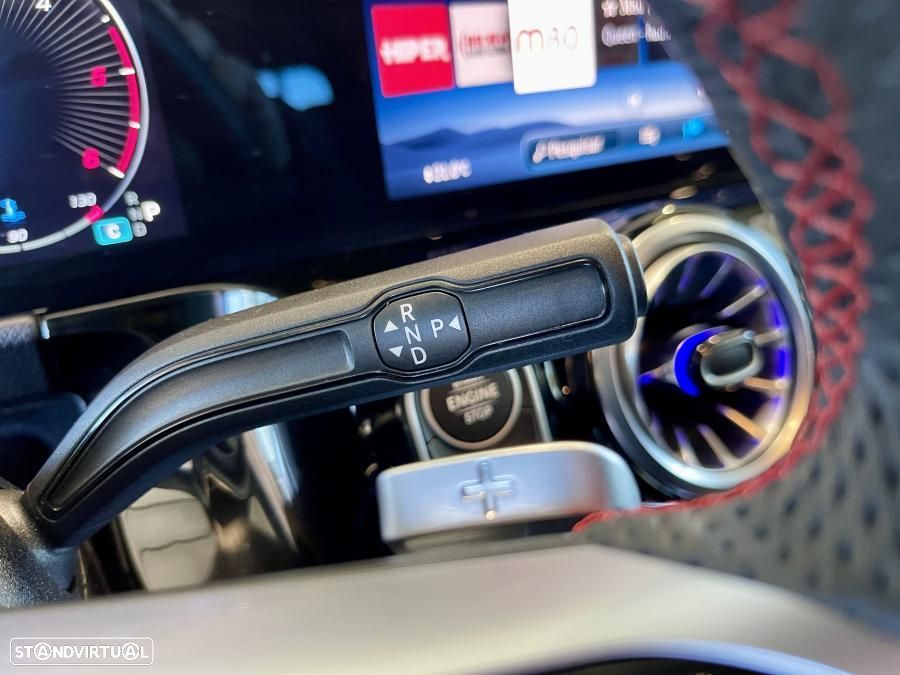 Mercedes-Benz GLA 200 d AMG Line - 16