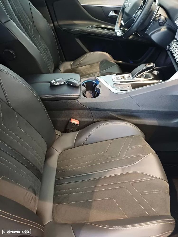 Peugeot 3008 1.6 Hybrid GT Pack e-EAT8 - 16