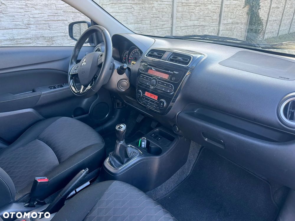 Mitsubishi Space Star - 5