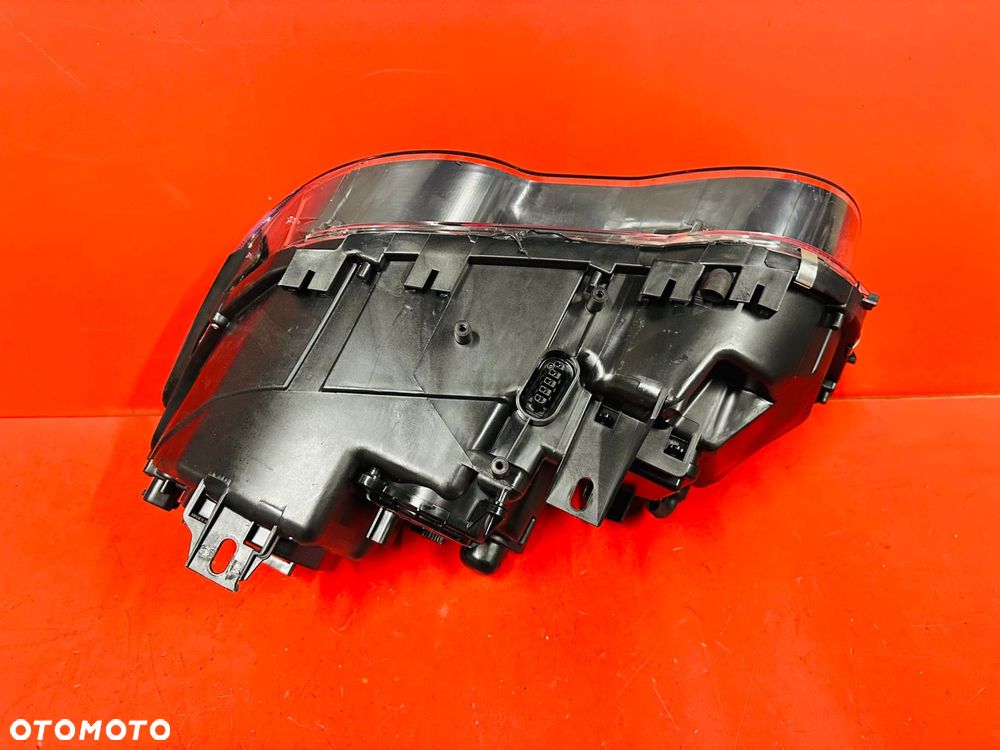 LAMPA PRAWA BMW E65 BI XENON NIE SKRĘTNA BDB EUROPA POMARAŃCZ - 10