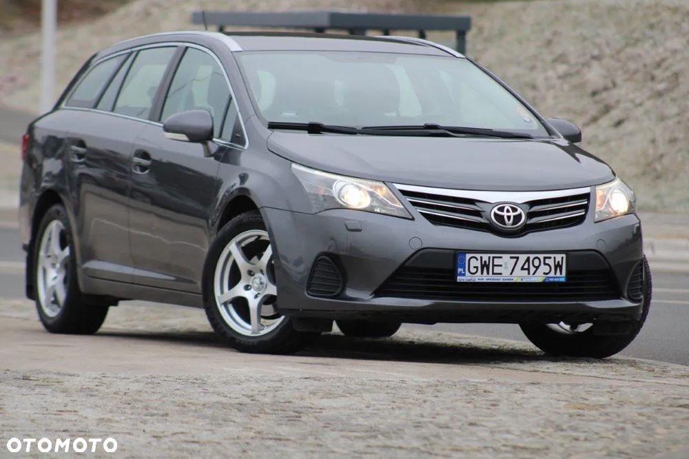 Toyota Avensis 1.6 Business Edition - 33