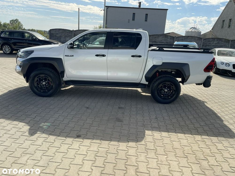 Toyota Hilux 4x4 Double Cab Autm GR Sport - 24