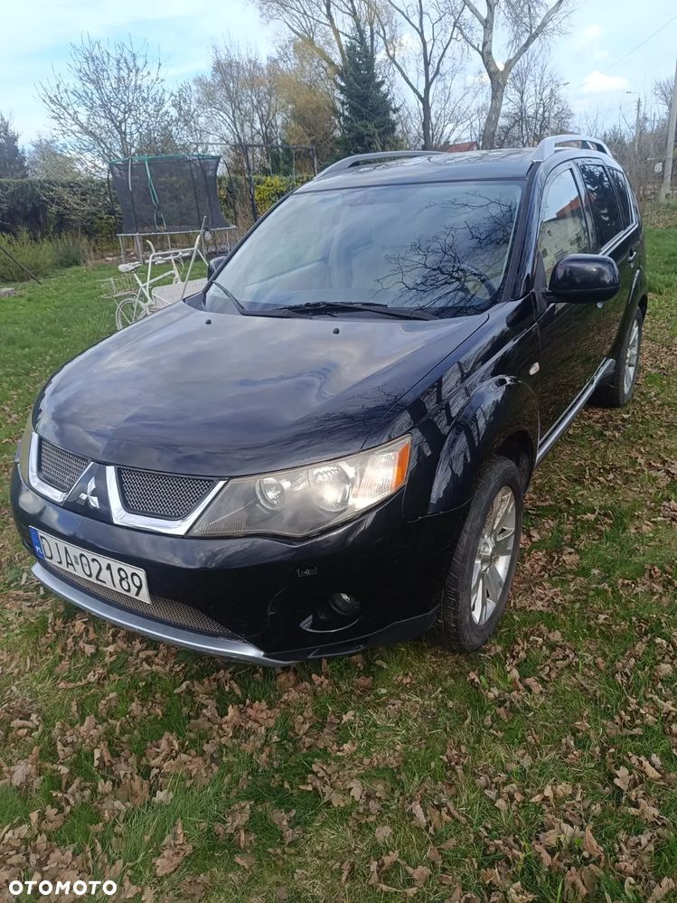 Mitsubishi Outlander 2.4 4WD CVT Instyle - 1