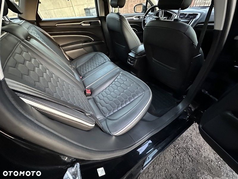 Ford Mondeo 2.0 EcoBlue Vignale AWD - 23