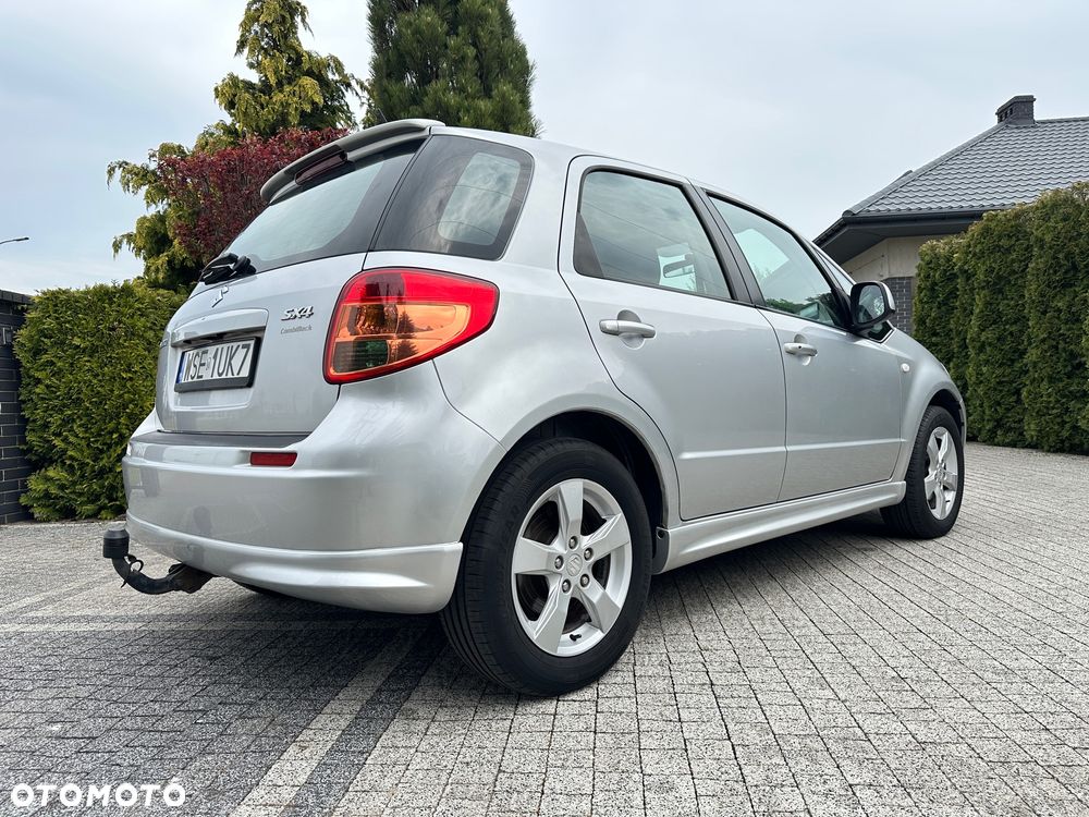 Suzuki SX4 1.6 VVT 4x2 Comfort - 10