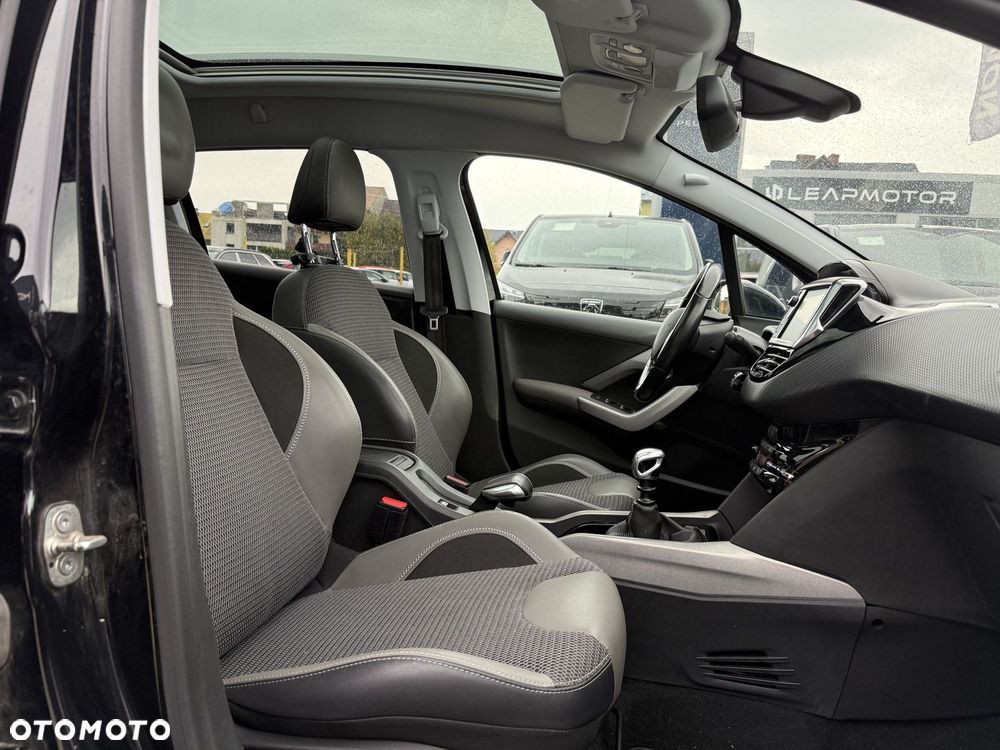 Peugeot 2008 1.2 PureTech Allure S&S - 25