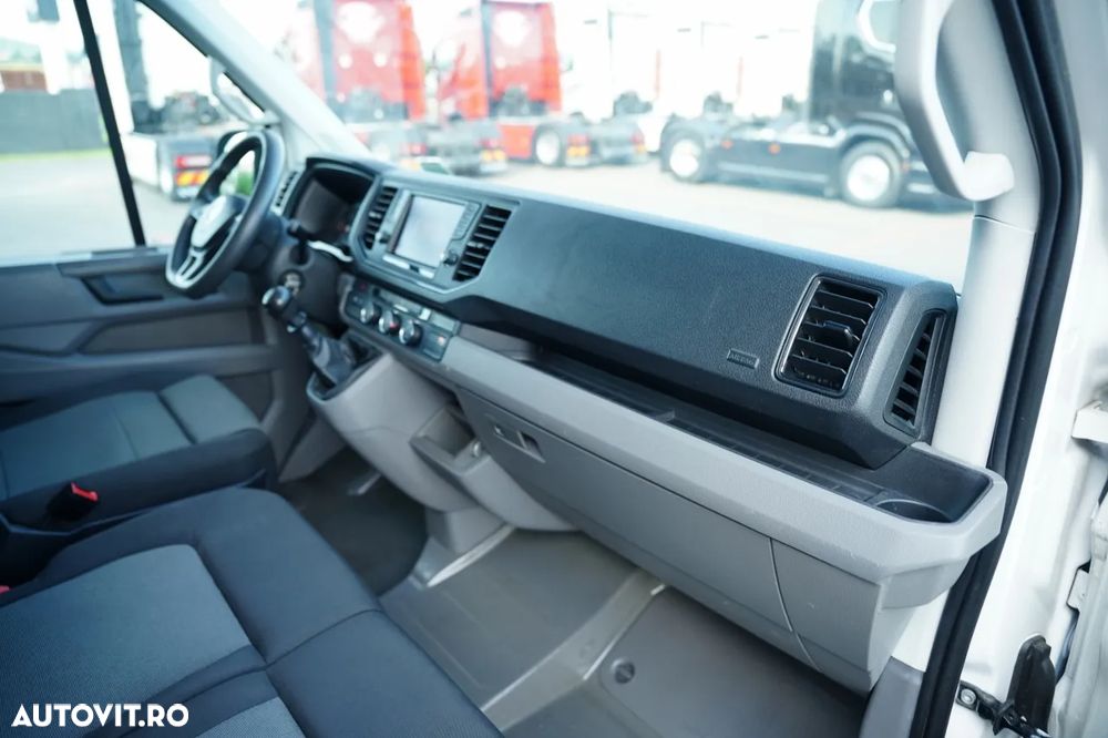 Volkswagen CRAFTER / 2.0 D / VAN TABĂ / GVW: 3500 KG / 2018 / IMPORTAT / DUPĂ CONTRACTUL DE SERVICE - 33