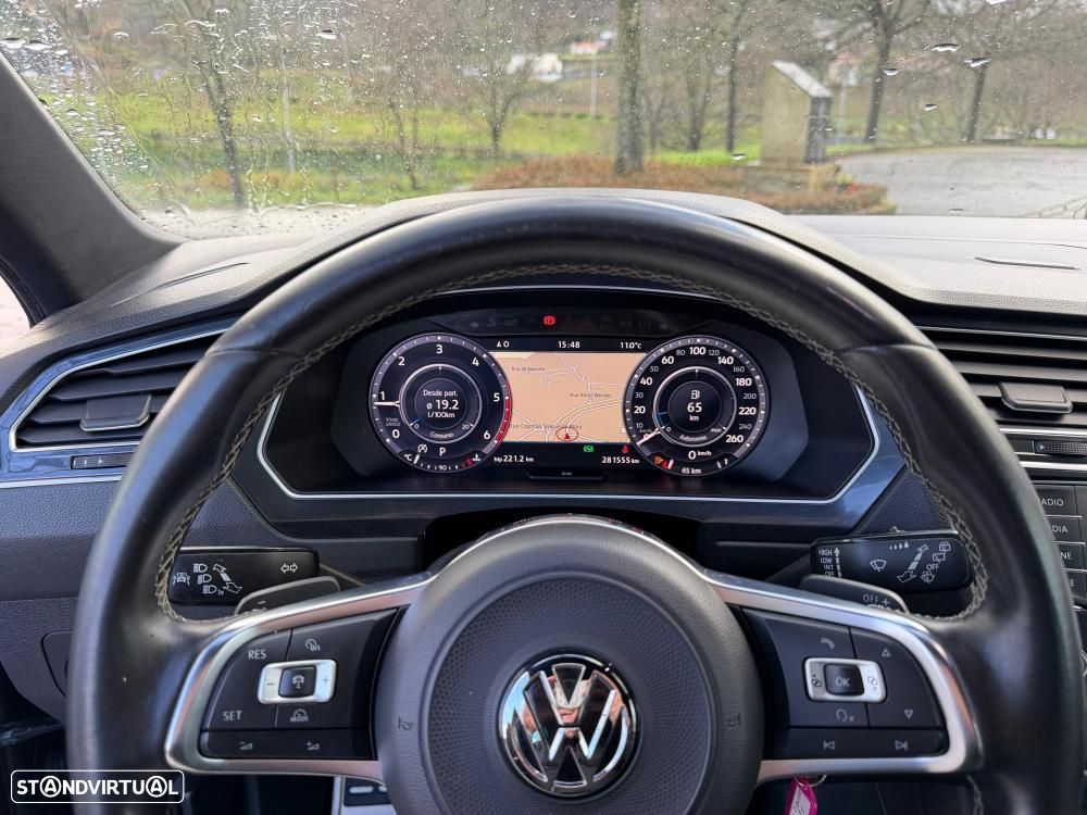 VW Tiguan 2.0 TDI R-Line DSG 4Motion - 25