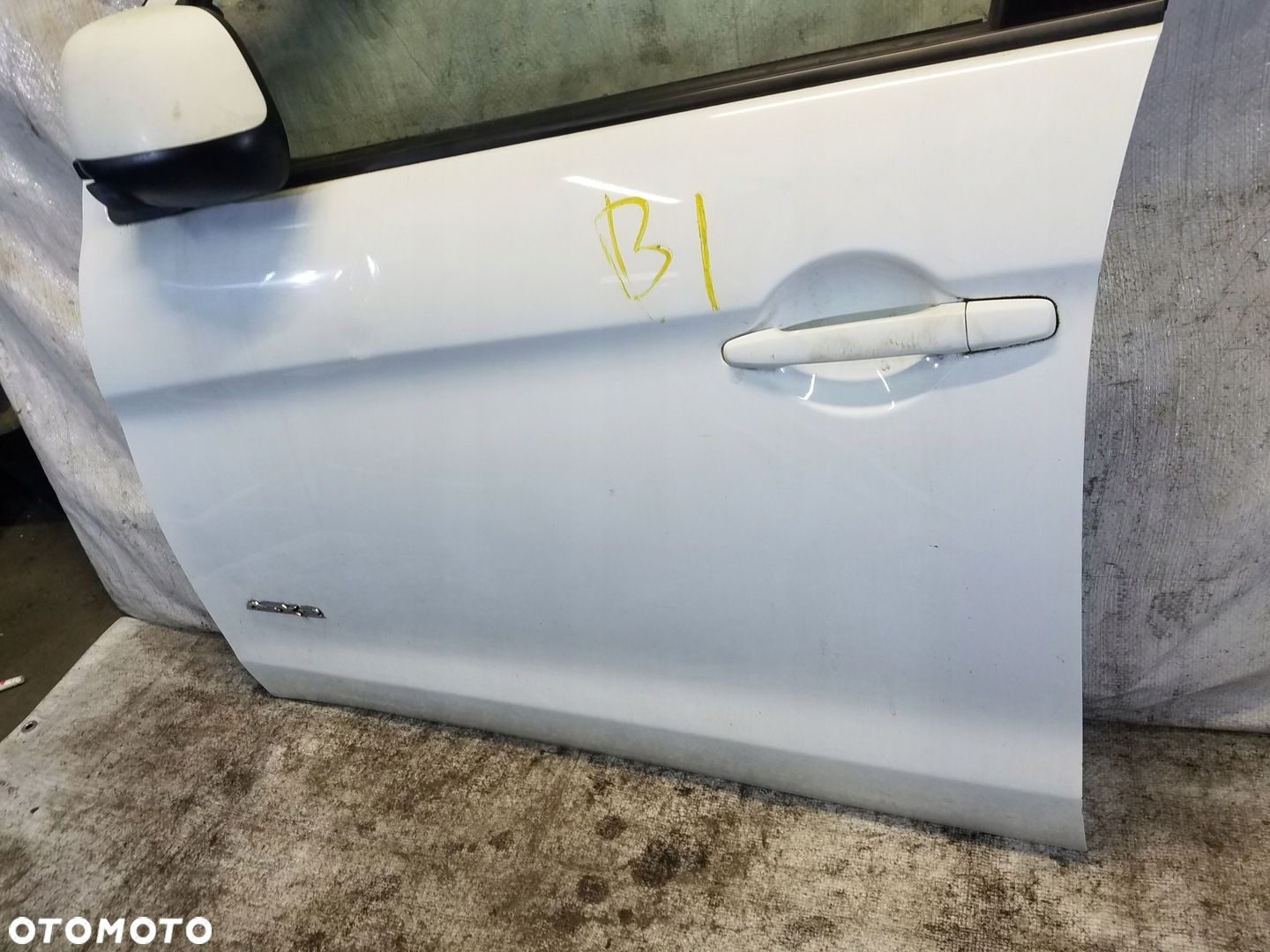 DRZWI PRZÓD MITSUBISHI ASX KOD W19 - 12
