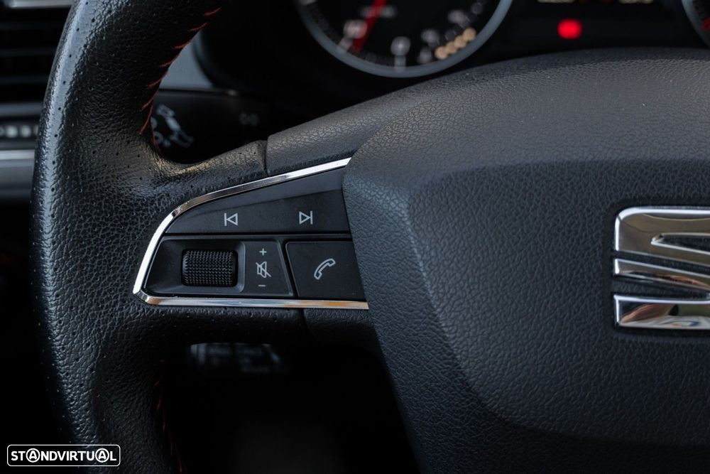 SEAT Leon 1.8 TSI S&S DSG FR - 16