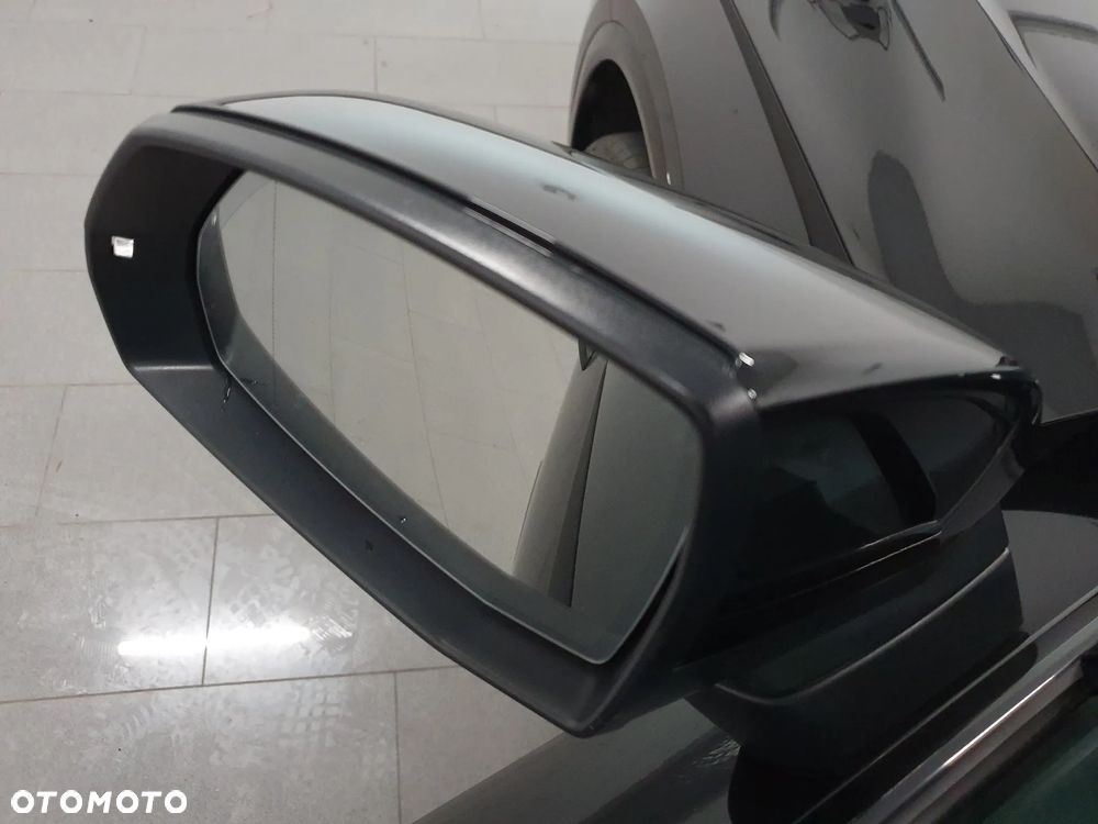 Audi Q5 40 TDI quattro S tronic S line - 24