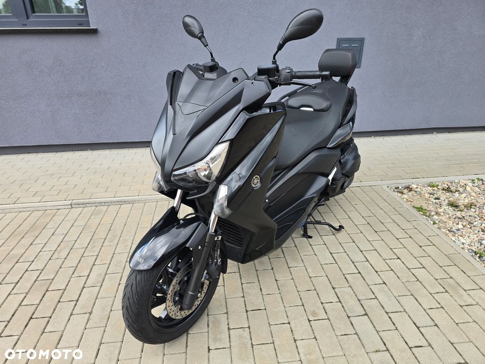 Yamaha X-max - 1