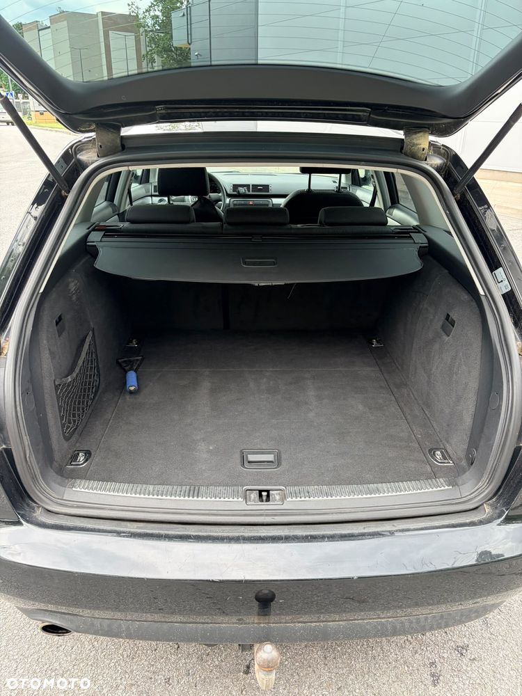 Audi A4 Avant - 13