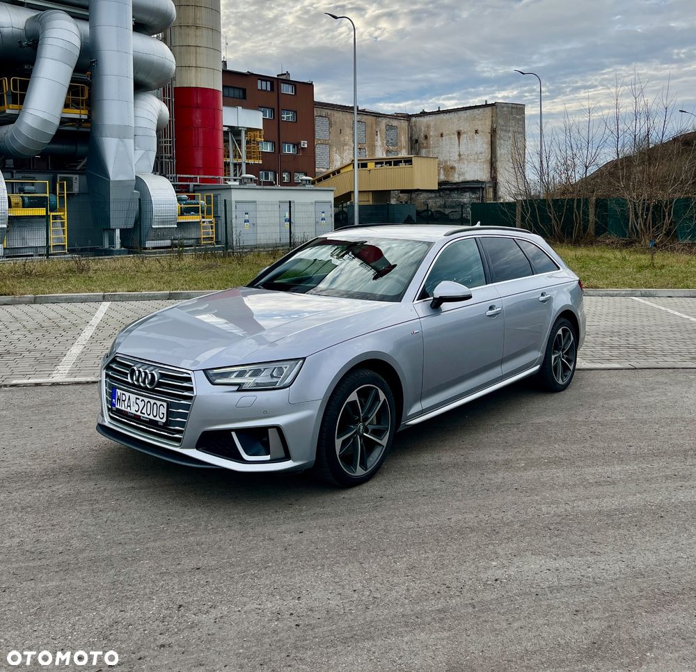 Audi A4 Avant 40 TDI S Line S tronic - 1