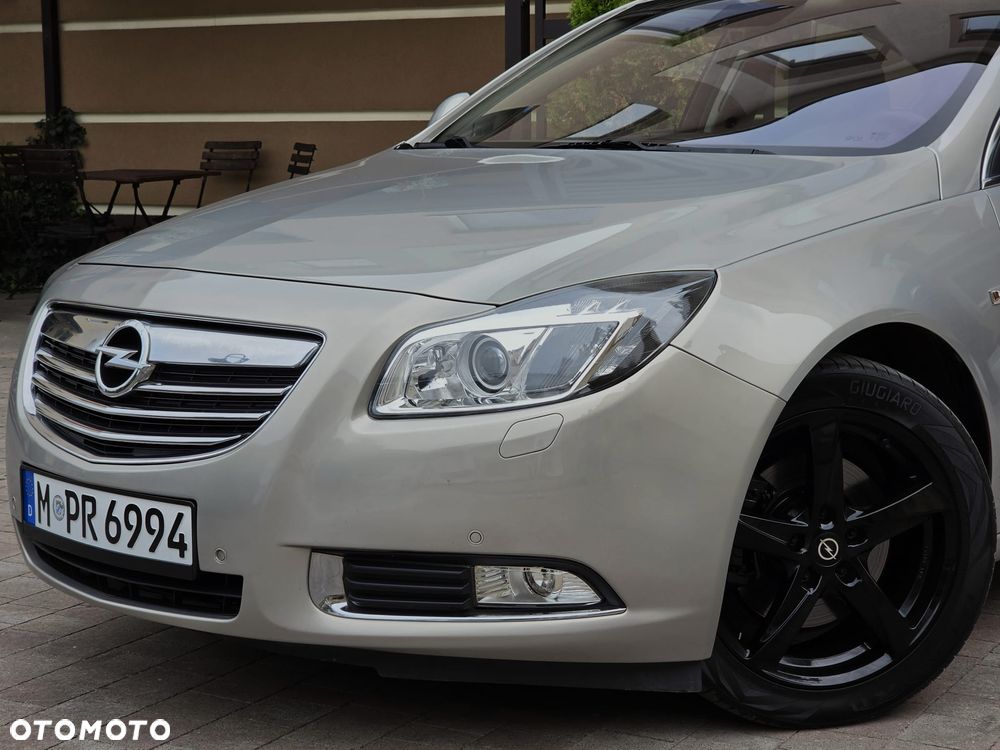 Opel Insignia 2.0 Turbo Cosmo - 9