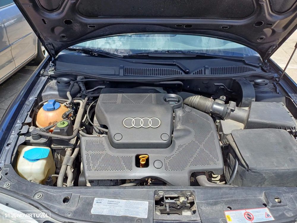 Audi A3 1.6 Ambition - 9