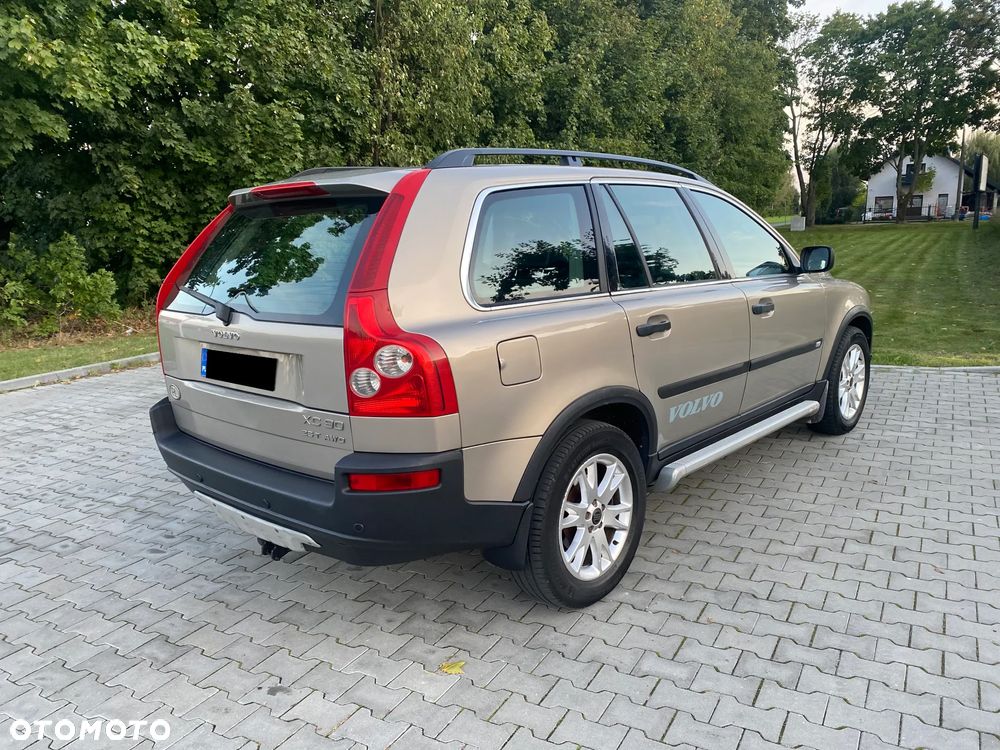 Volvo XC 90 - 3