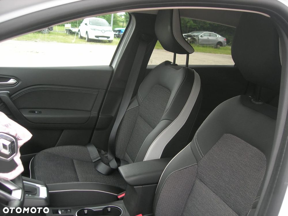 Renault Captur TCe Mild Hybrid 140 EDC GPF EVOLUTION - 14