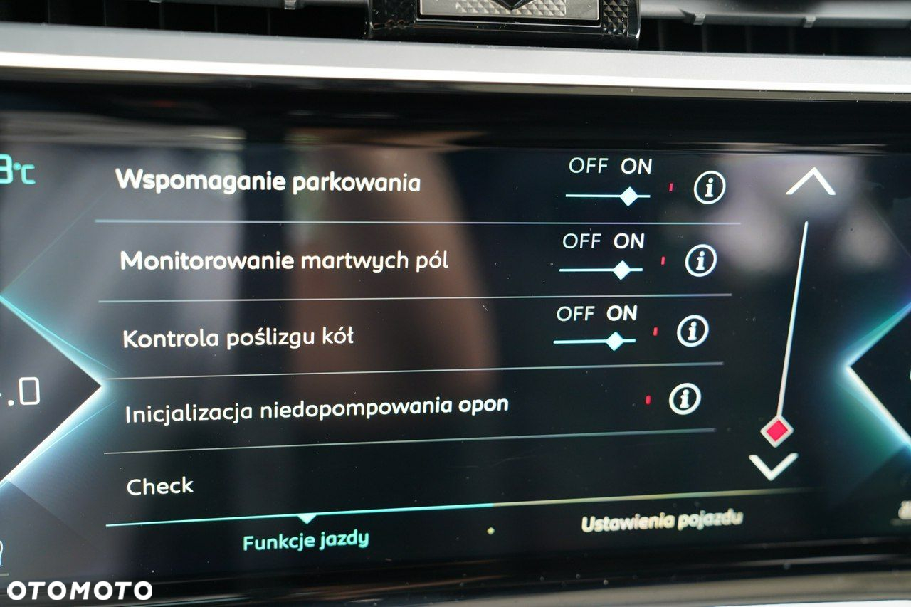 DS Automobiles DS 7 Crossback - 35