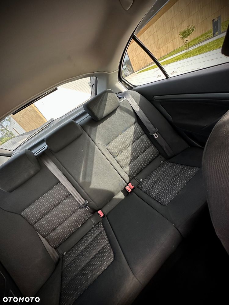 Skoda Octavia 1.6 Classic - 11