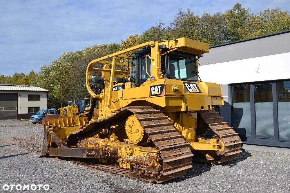 Caterpillar D6T LGP - 6