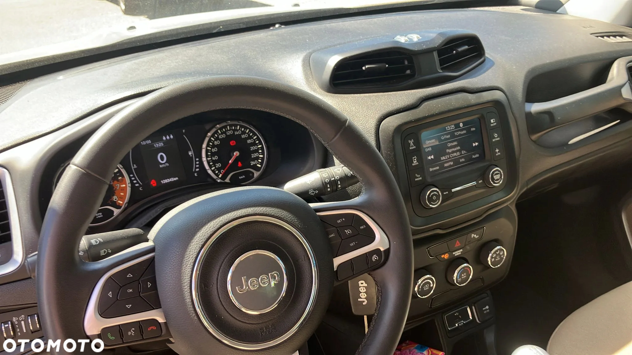 Jeep Renegade 1.6 E-torQ Sport - 38