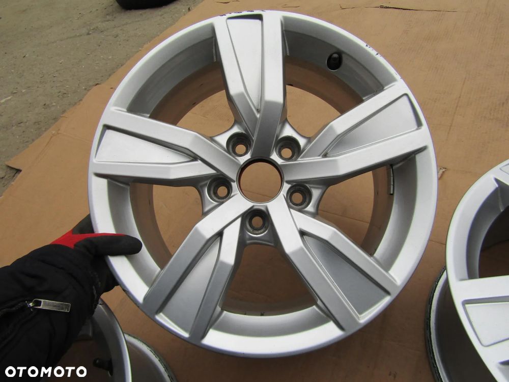 4x Felgi 16 Audi A4 B6 B7 B8 B9 VW Tiguan II Golf Skoda Kodiaq Karoq Seat Leon 7 j 5x112 ET35 - 14