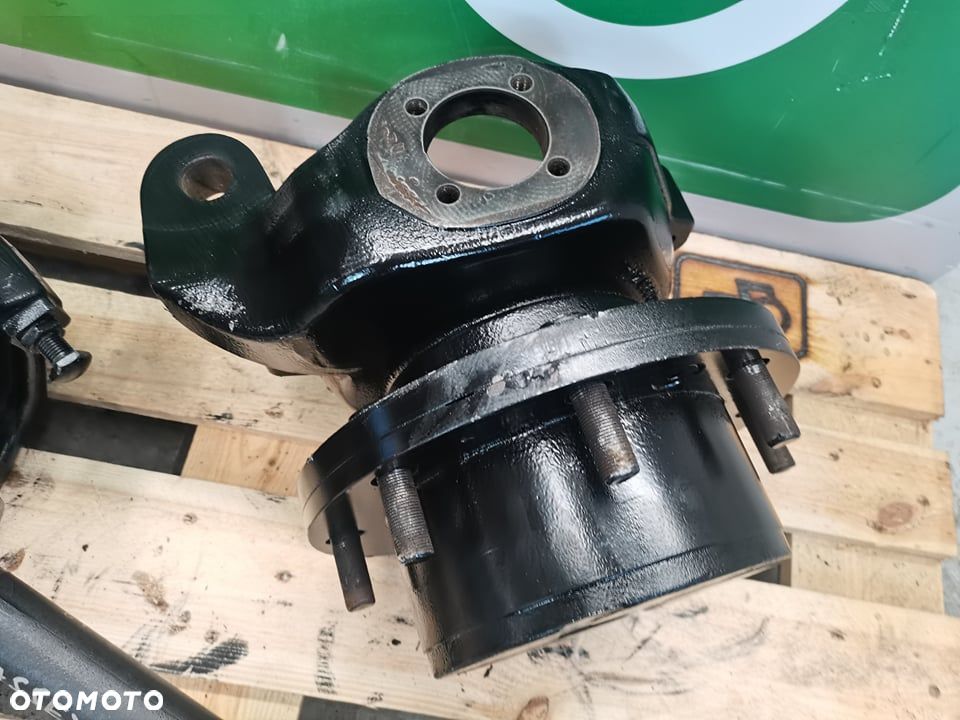 Massey Ferguson 8947 {Reduktor Spicer} - 11