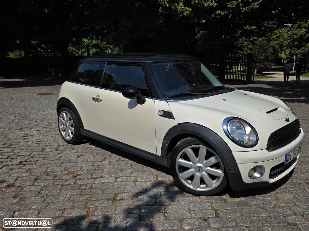 MINI 3 Portas Cooper D - 4