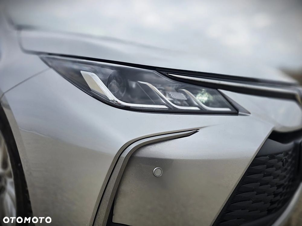 Toyota Corolla 1.8 Hybrid Comfort - 8