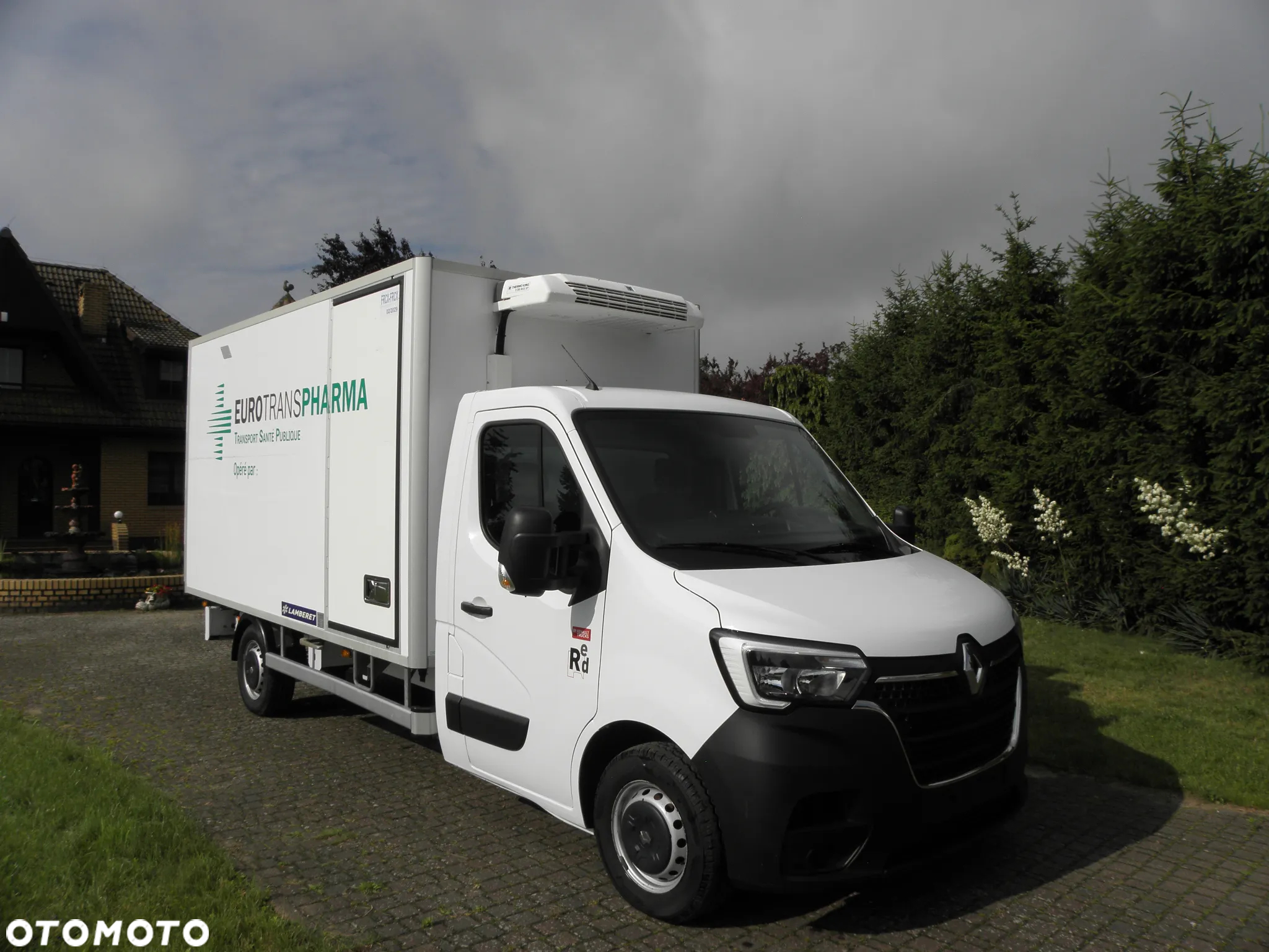 Renault Master CHŁODNIA DO LEKÓW REGULOWANA ŚCIANA - 4