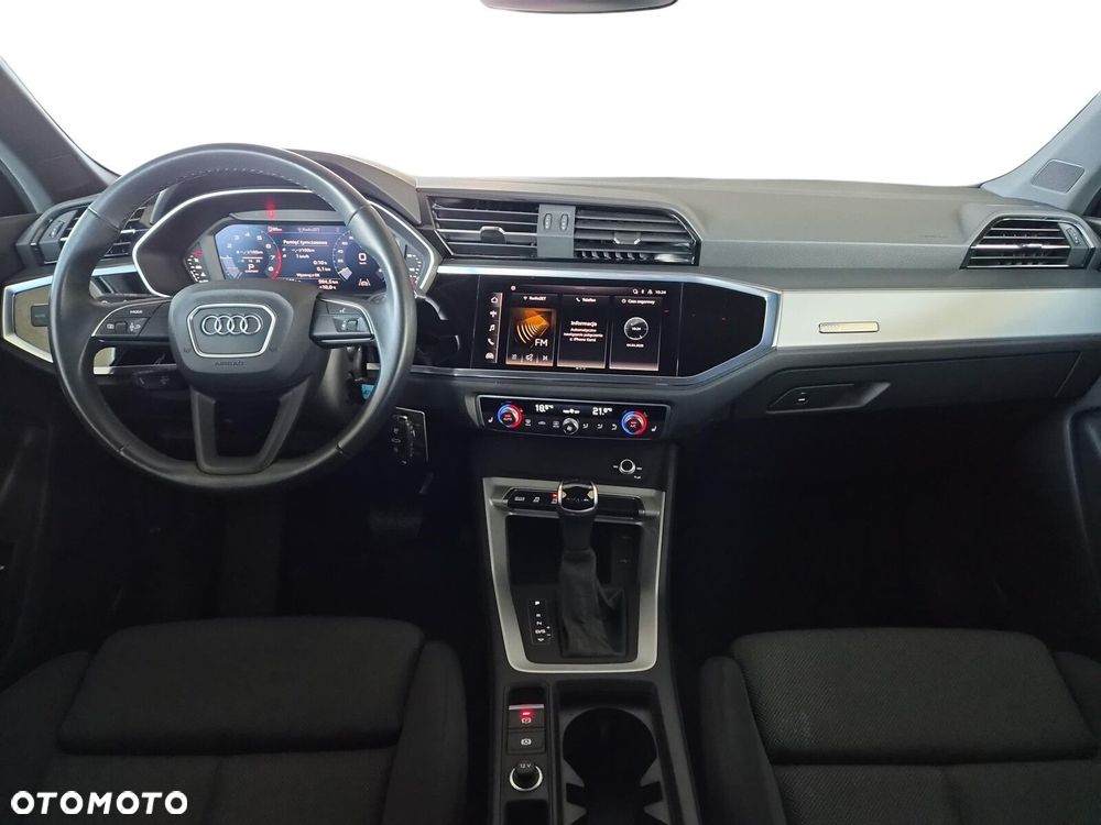 Audi Q3 Sportback - 22