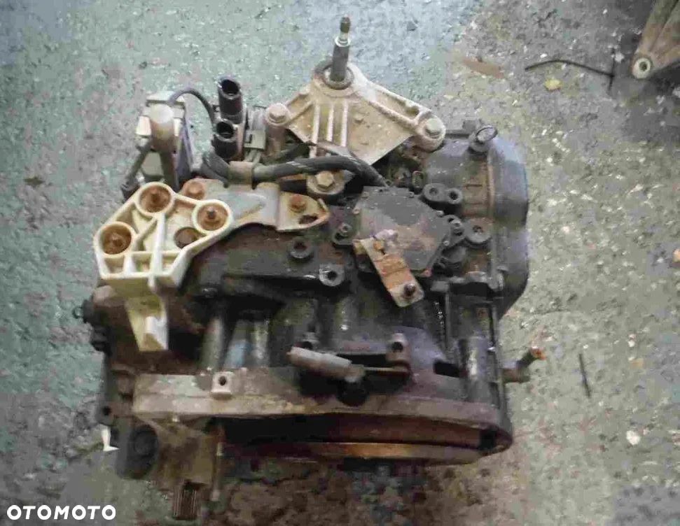 Skrzynia Automat 2.0 Benzyna Scenic Megane Laguna DP0 104 DP0104 2001-2006r - 1