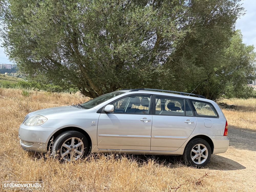 Toyota Corolla SW 1.4 Sol - 4