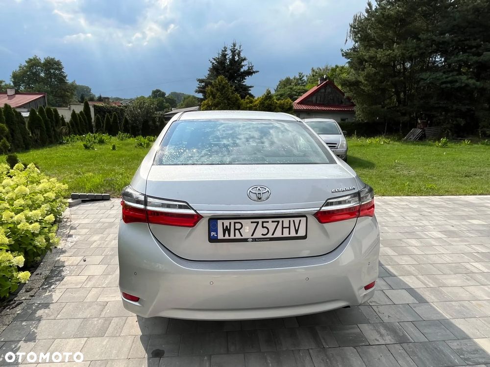 Toyota Corolla 2016 photo 2