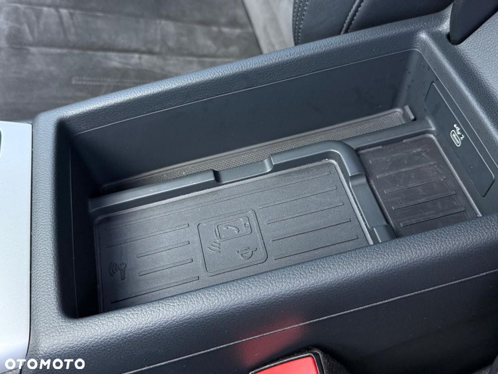 Audi A4 - 24