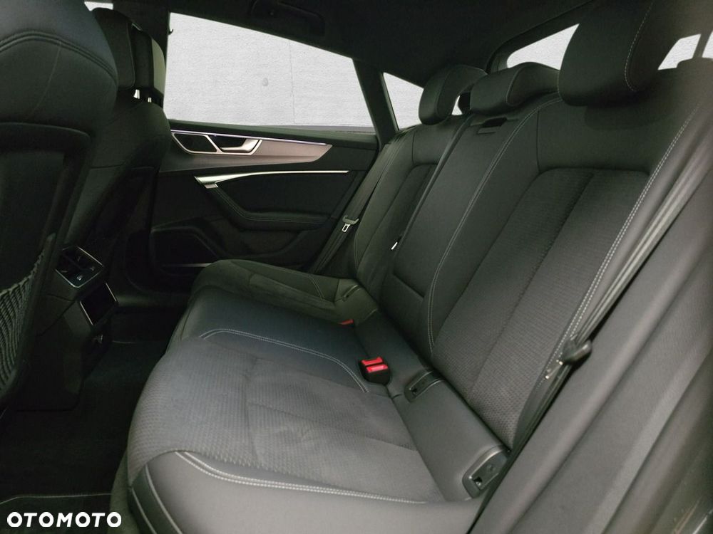 Audi A7 Sportback - 12
