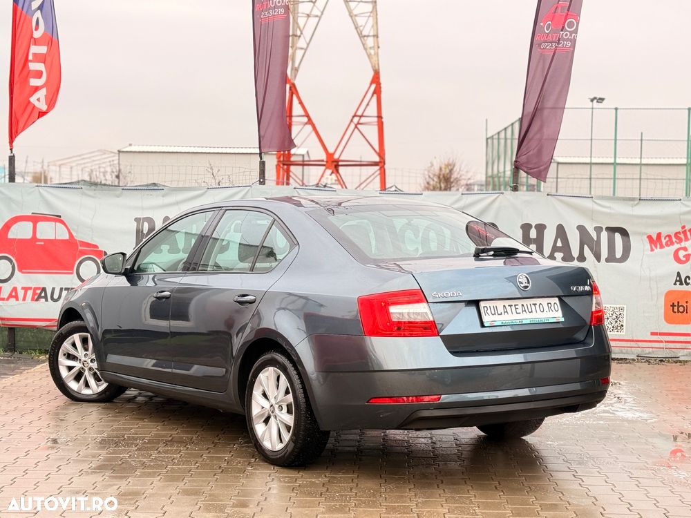 Skoda Octavia - 4