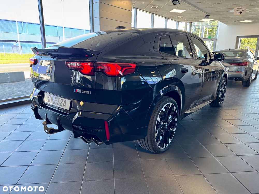 BMW X2 - 8