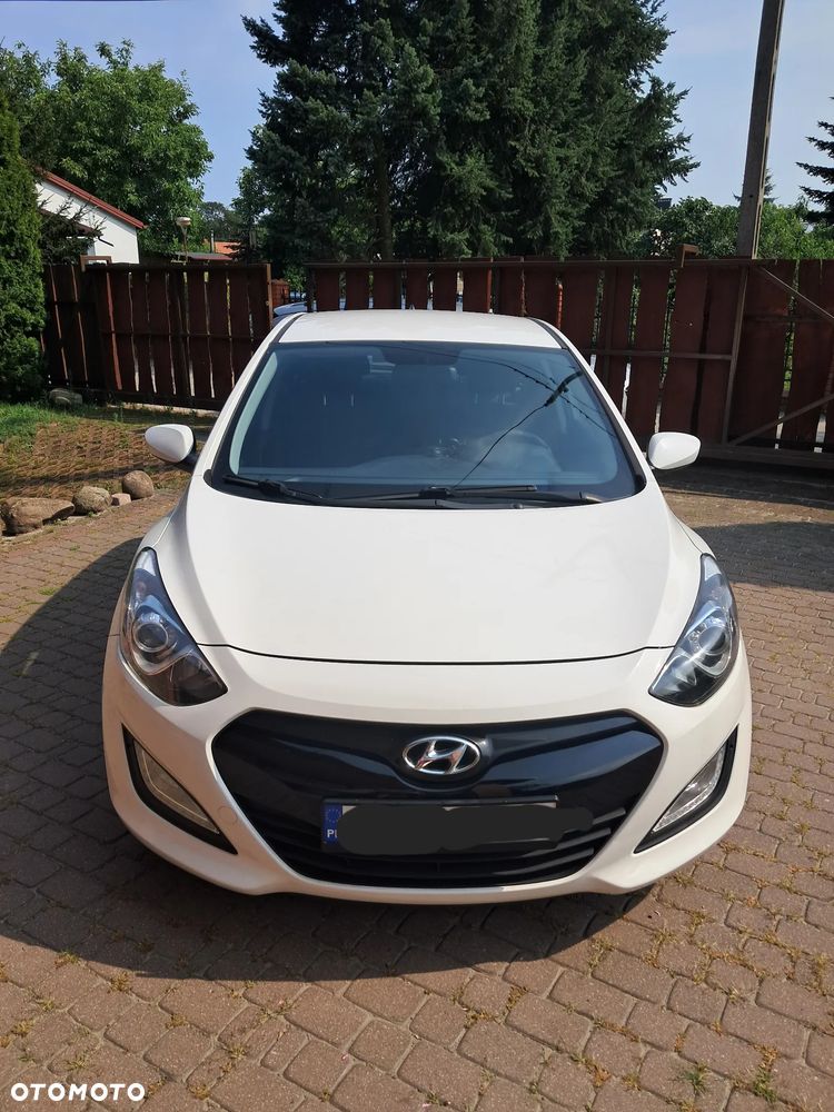 Hyundai i30 1.6 Classic + - 4