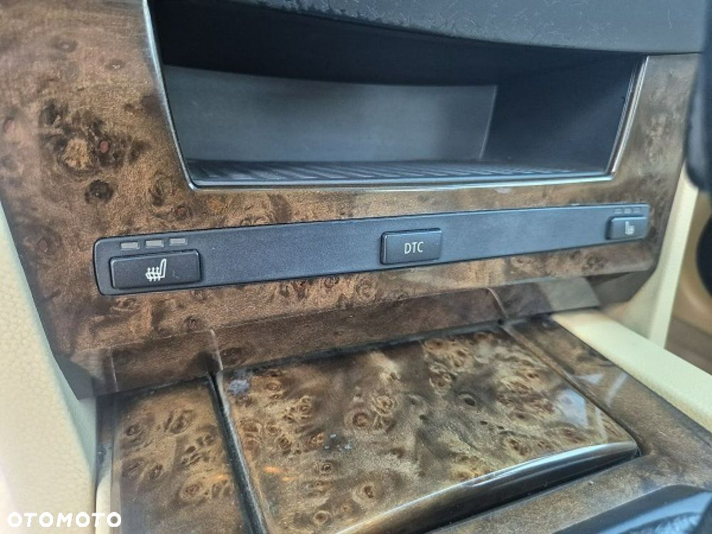 BMW Seria 5 - 32