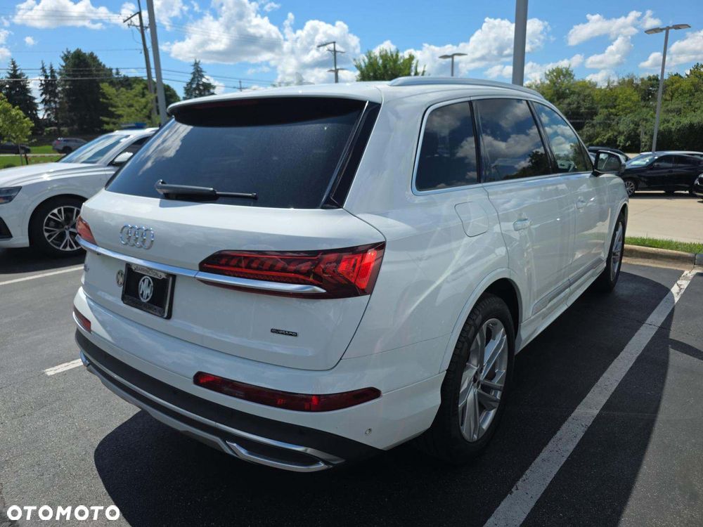 Audi Q7 - 4